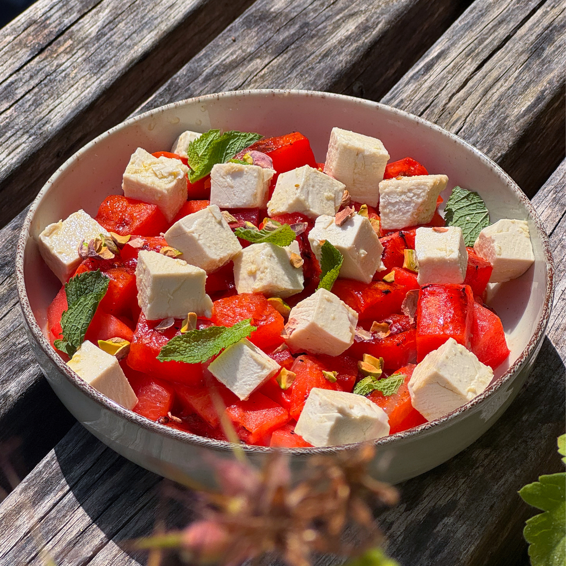 Fetora Sommersalat mit gegrillter Wassermelone