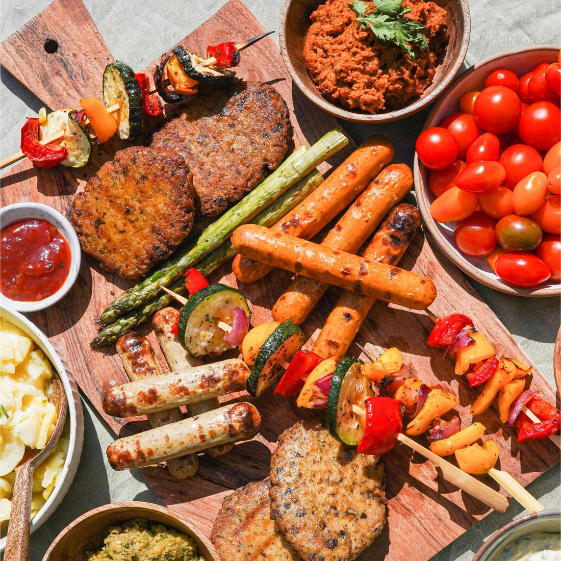 Vegane Grillplatte mit GREENFORCE-Leckereien