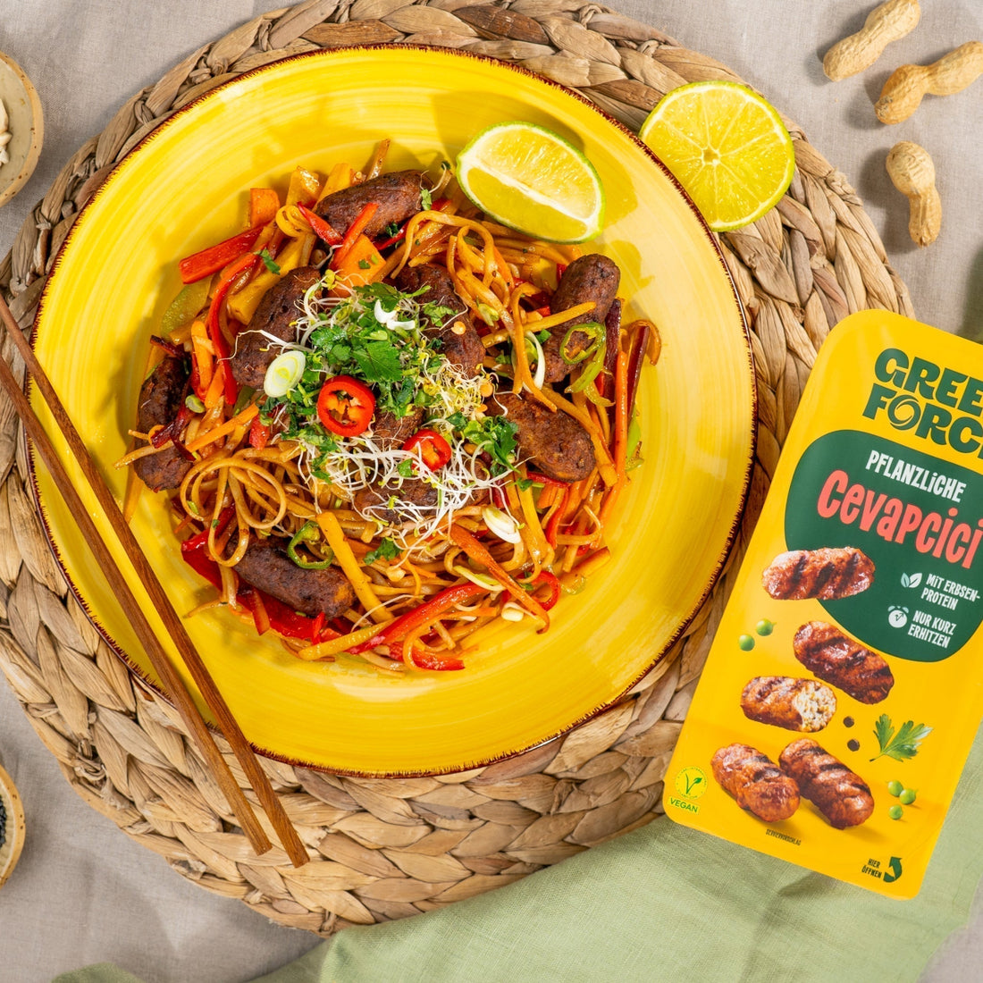 Pflanzliches Pad Thai - One Pan Gericht