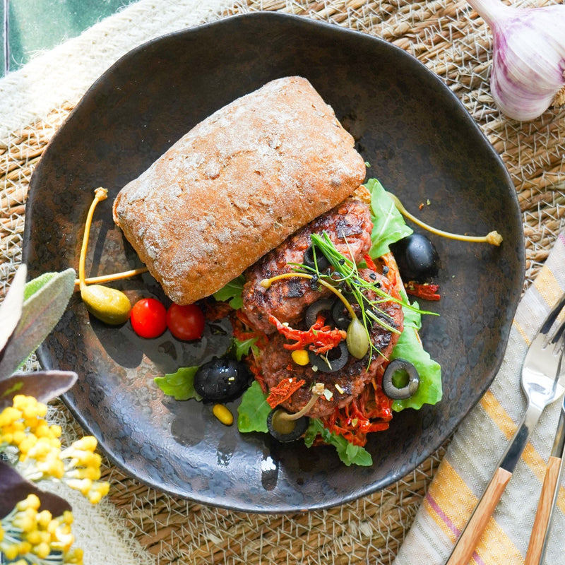 Mediterranes Frikadellen-Baguette