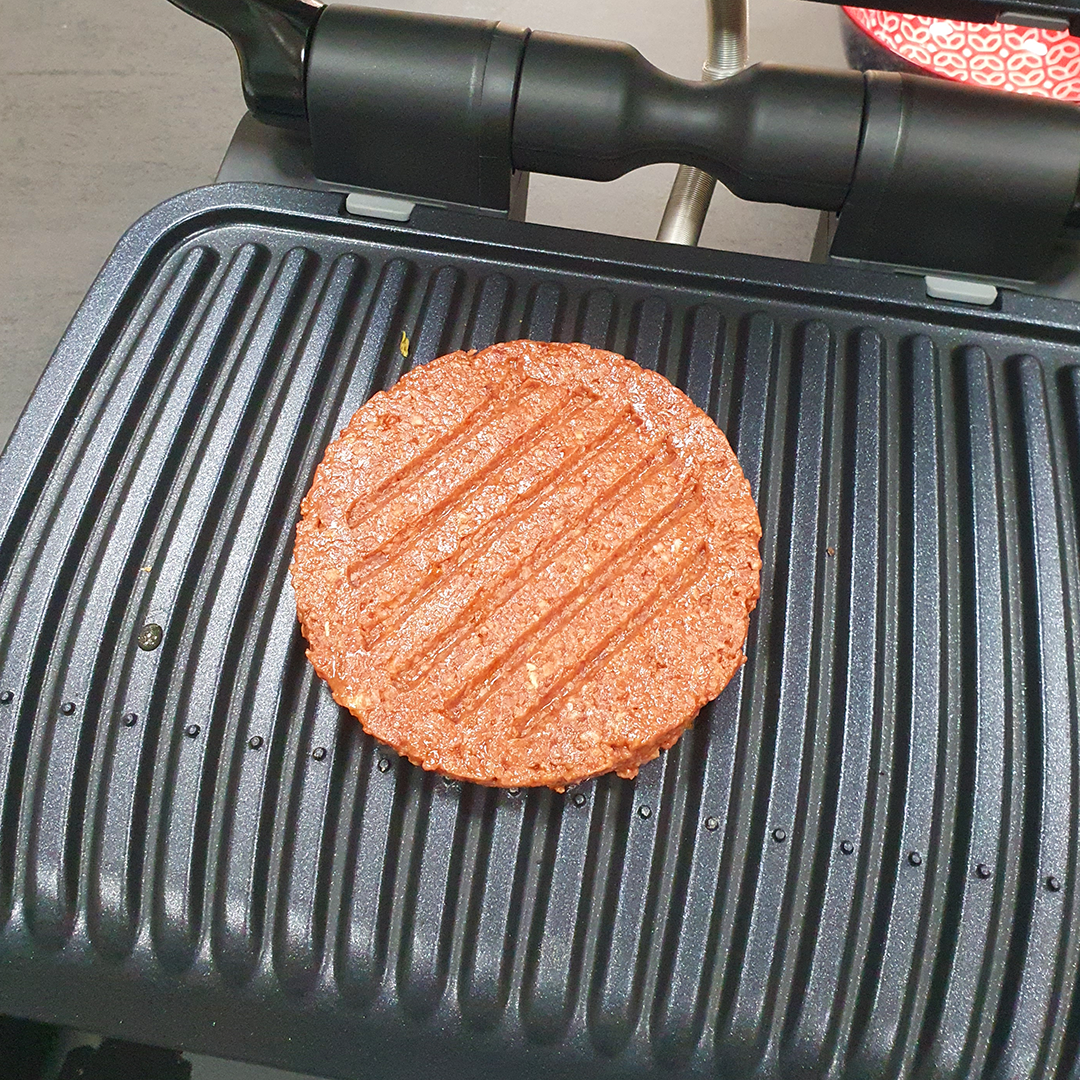 Fruchtig-feuriger Thai Burger mit dem Tefal OptiGrill