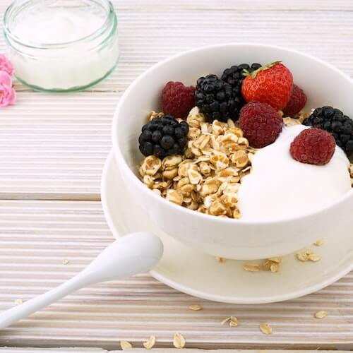 In Joghurt können Konservierungsstoffe enthalten sein