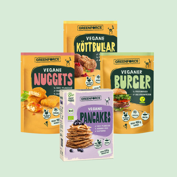 Kleine Foodsaver Box mit veganen Köttbullar, veganen Burgern, veganen Nuggets und veganer Pancake Mischung